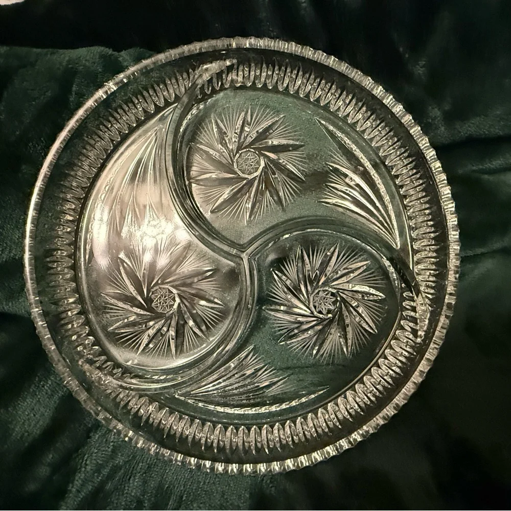 Vintage Crystal 3 Section Unique Serving Platter-Photo doesn’t do it justice!